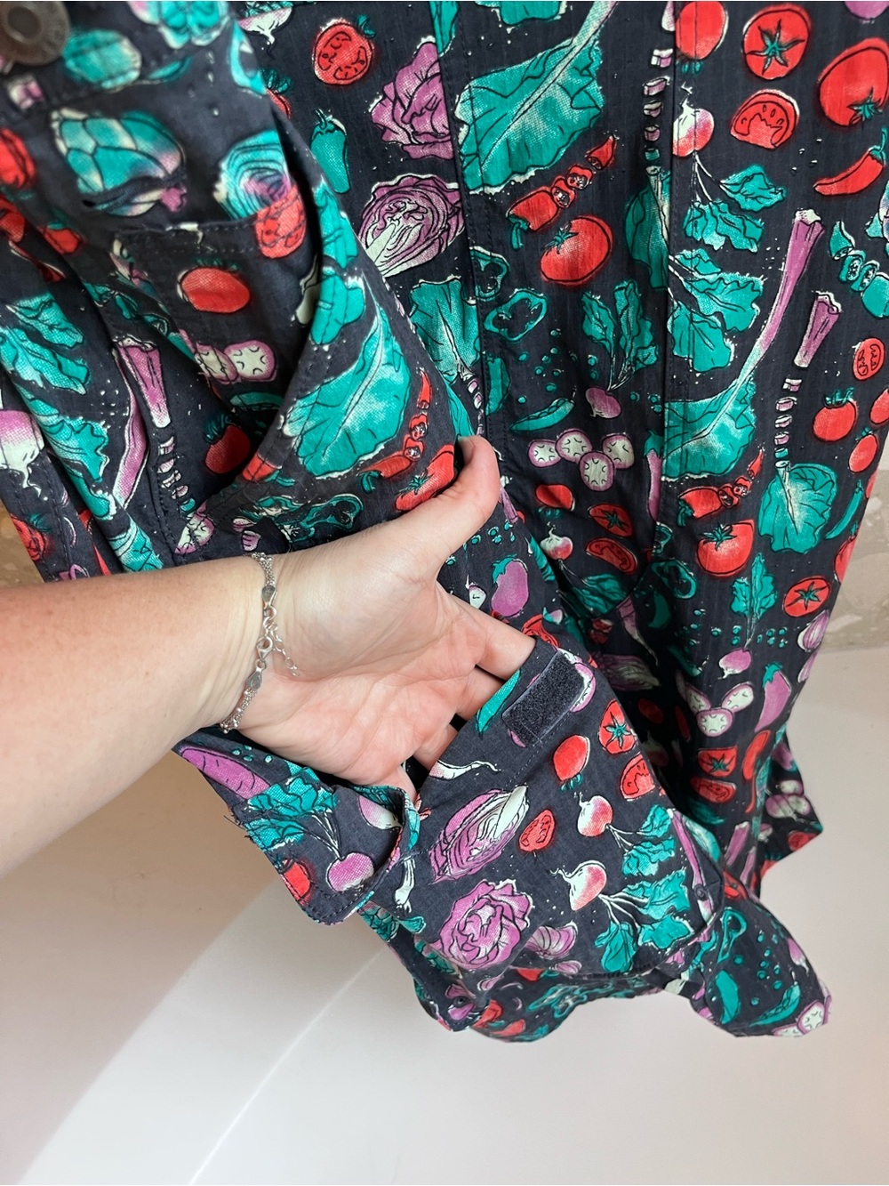 Duluth Veggie Print Nylon Overalls Large Utility Pockets Like New - Picture 7 of 11